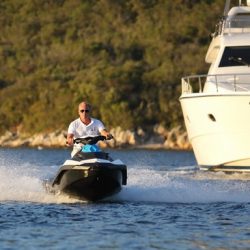 Ferretti681_seadoo_jetski